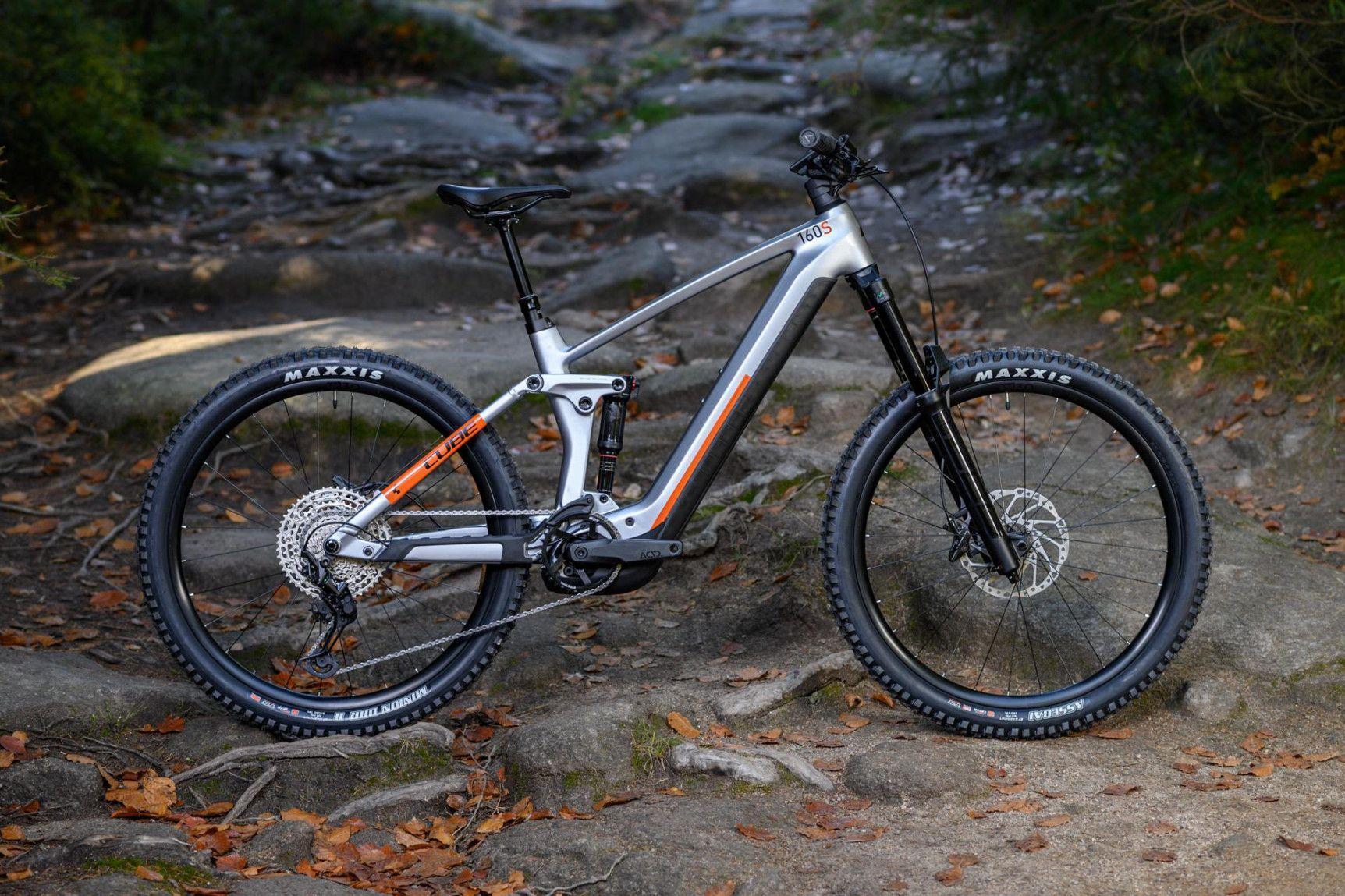 CUBE Stereo Hybrid 160 HPC SL 750 27.5 polarsilver´n´orange