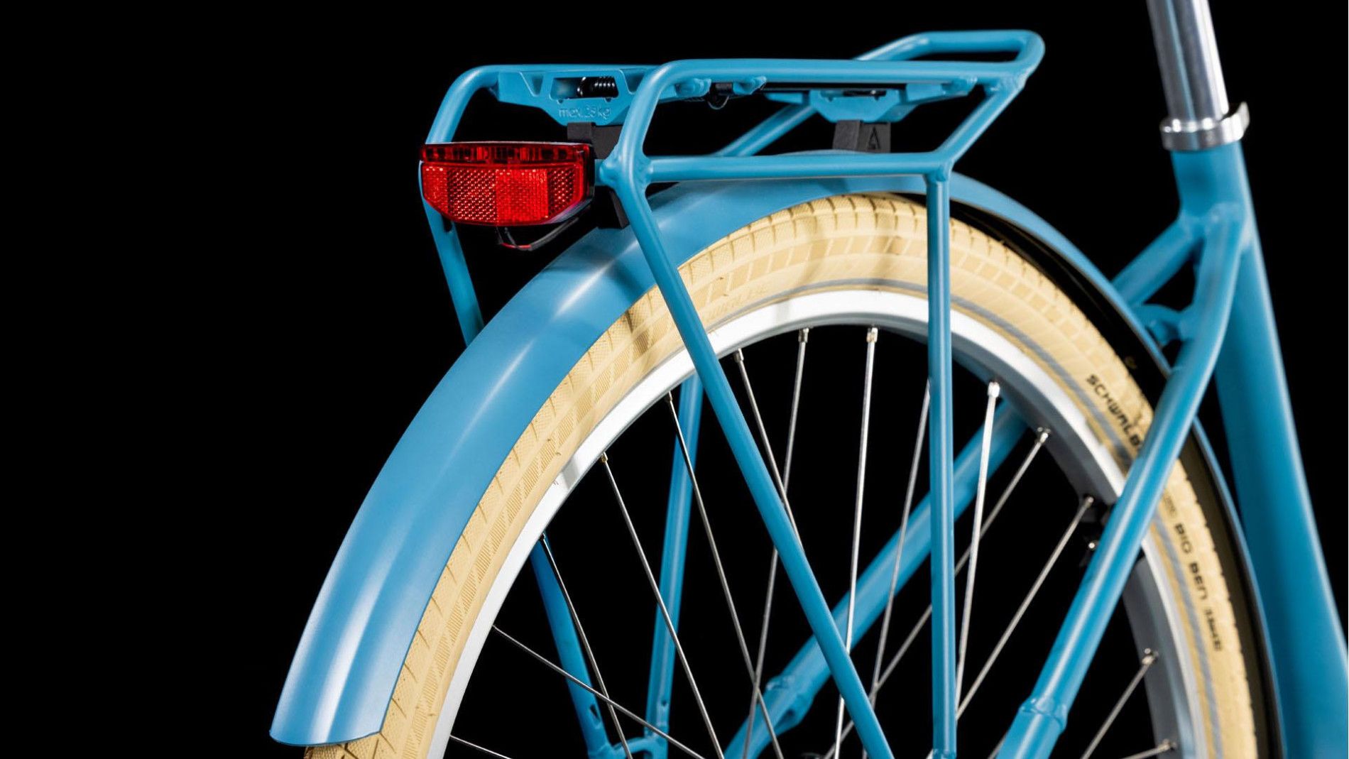 CUBE Ella hybrid 500