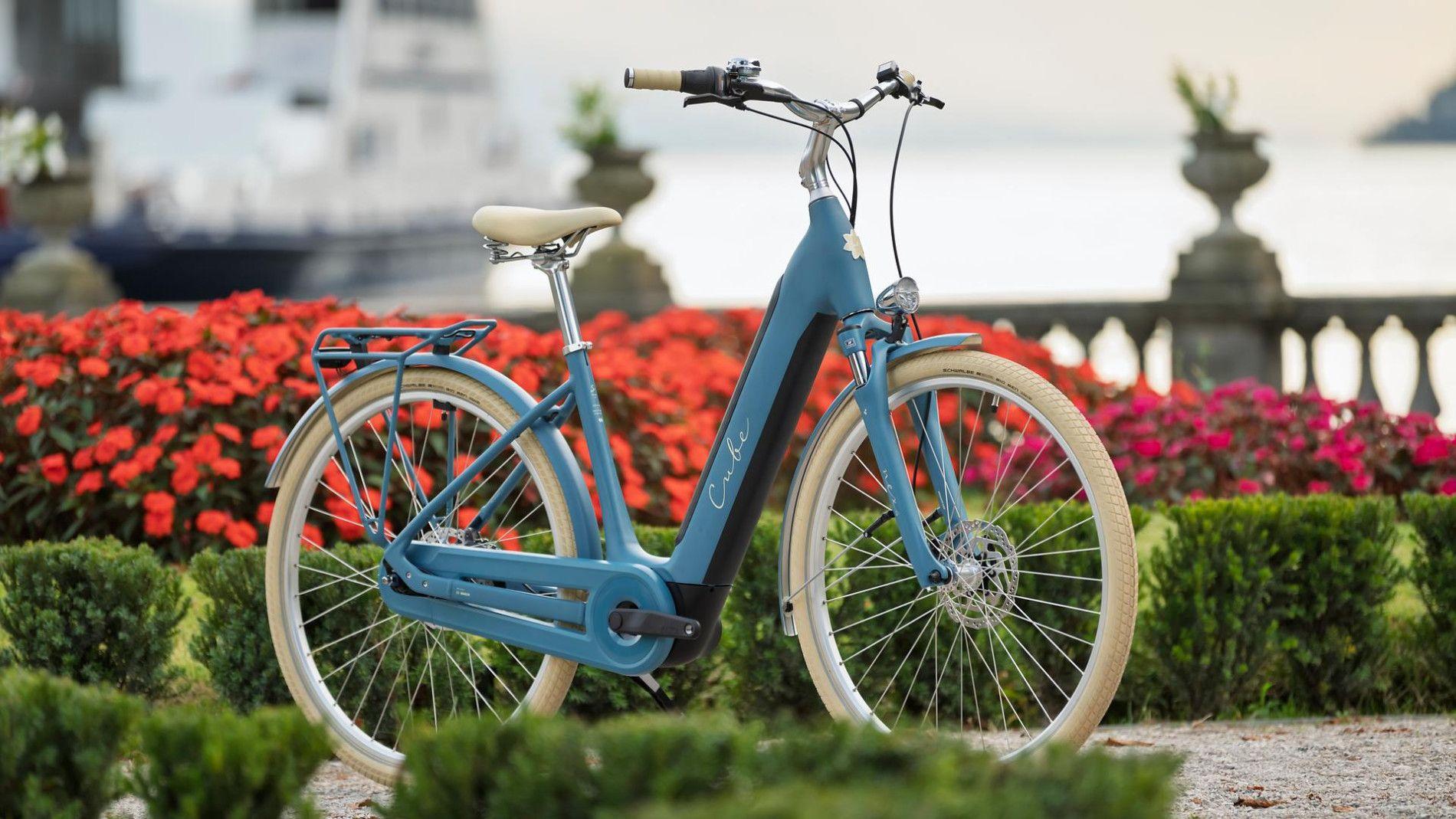 CUBE Ella hybrid 500