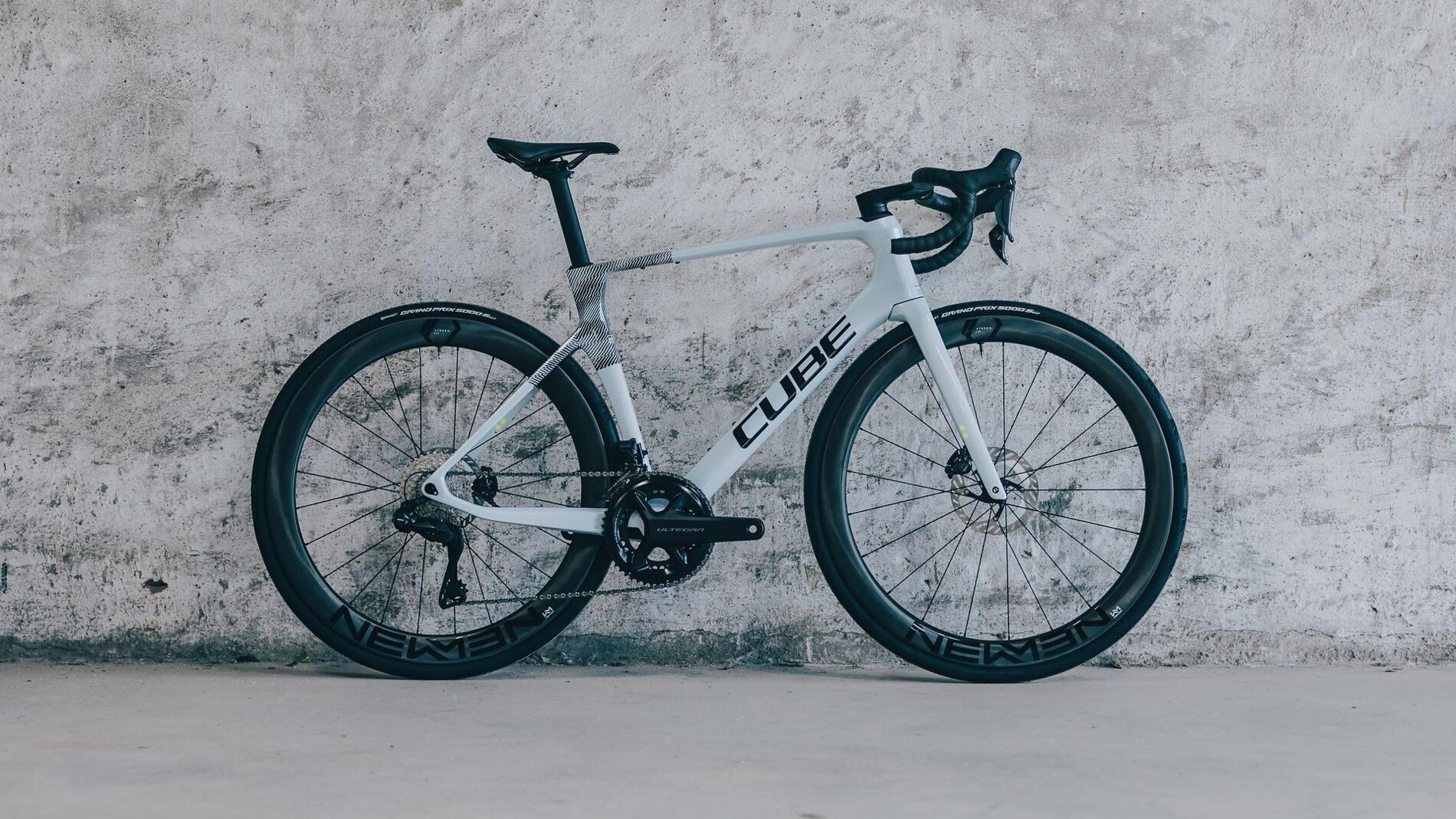 CUBE Agree C:62 Race (Ultegra DI2)