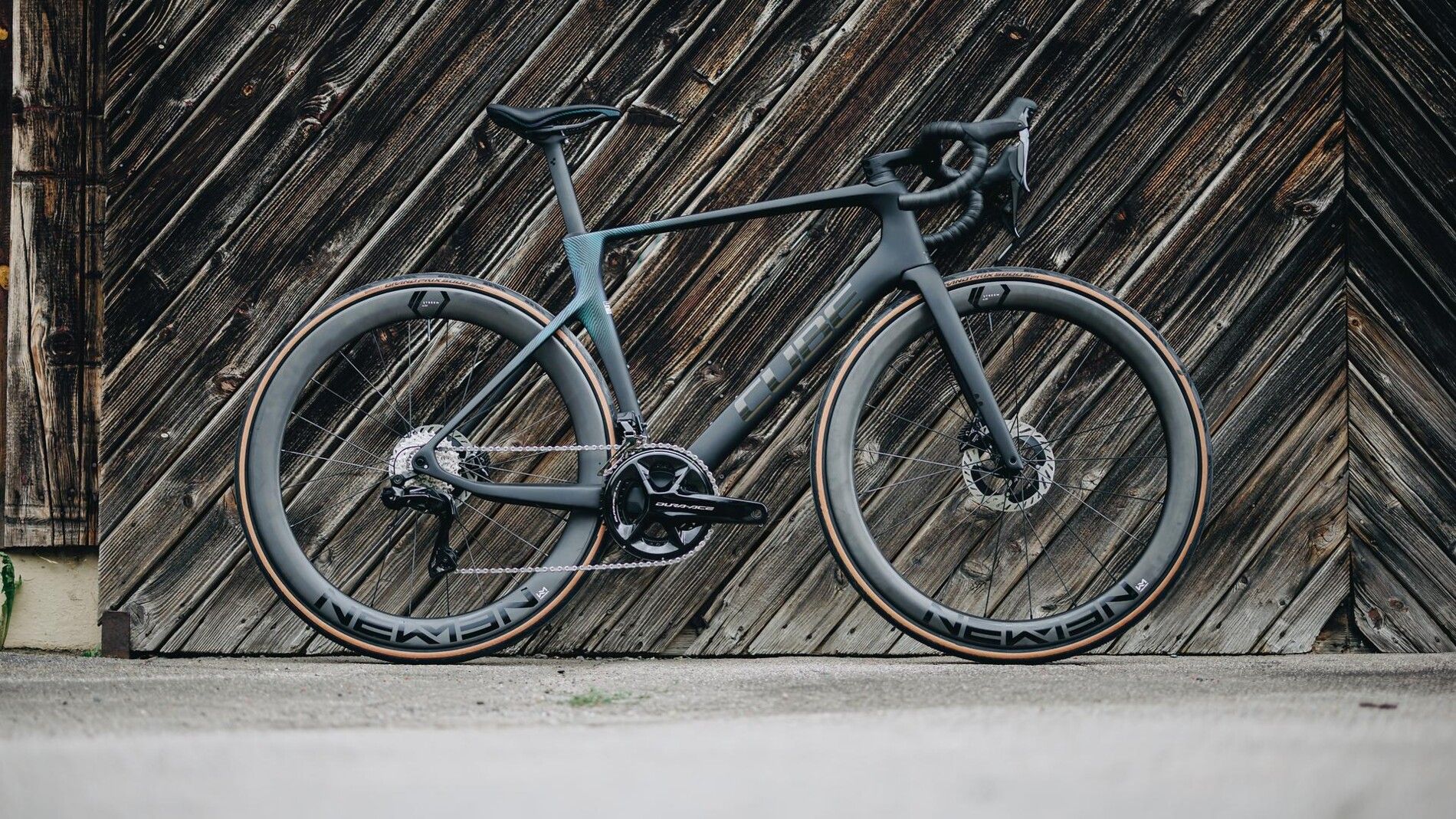 CUBE Agree C:62 SLT (Dura ACE DI2)