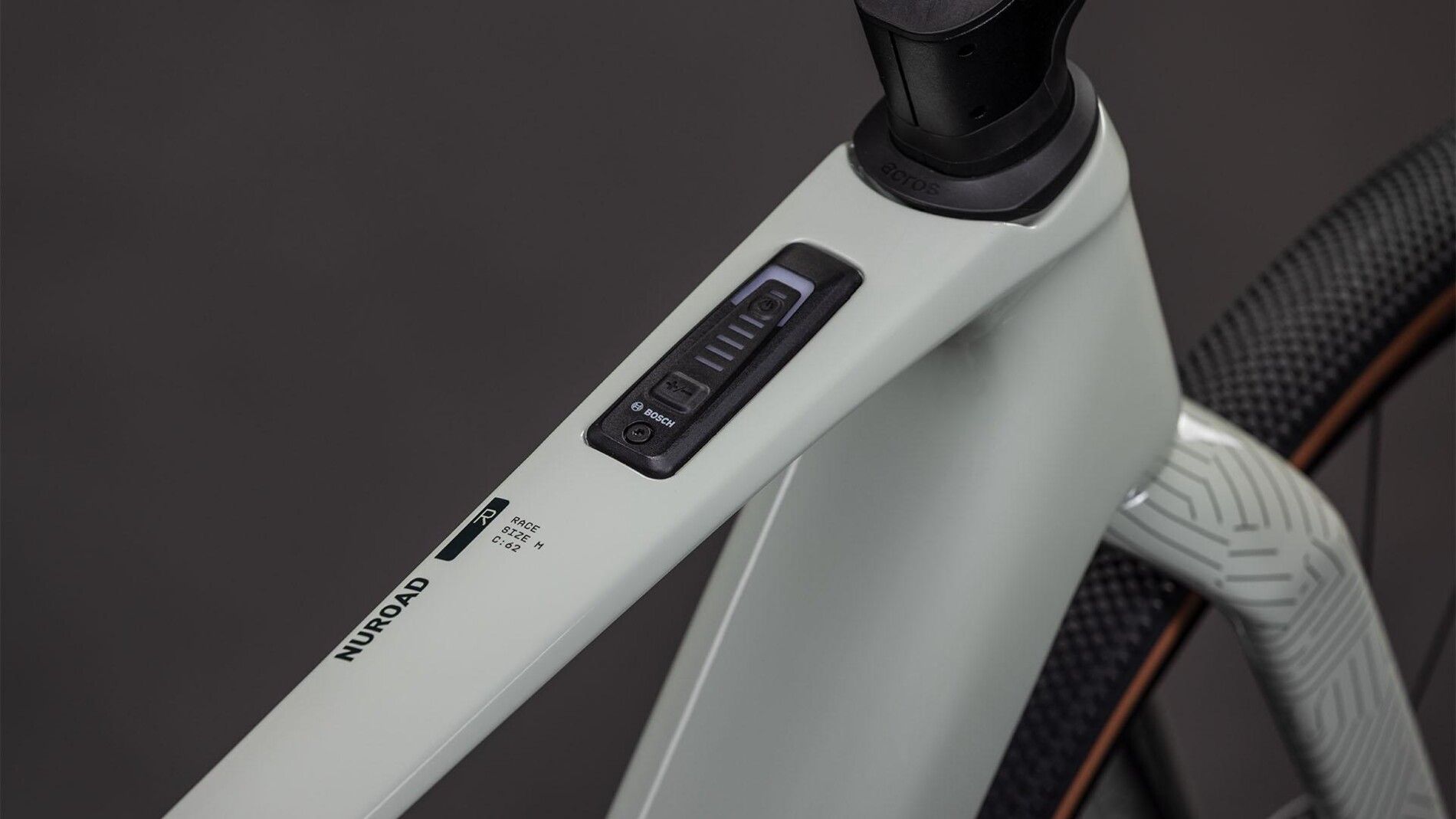 CUBE Nuroad Hybrid C:62 Race 400X