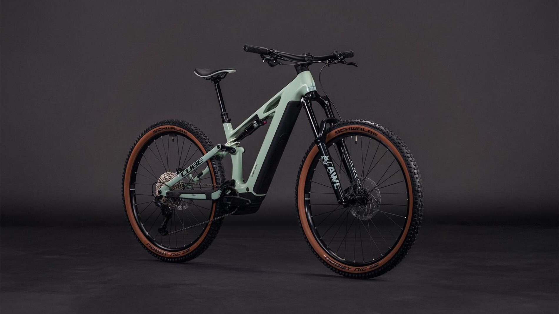 CUBE Stereo Hybrid ONE44 HPC Race 800