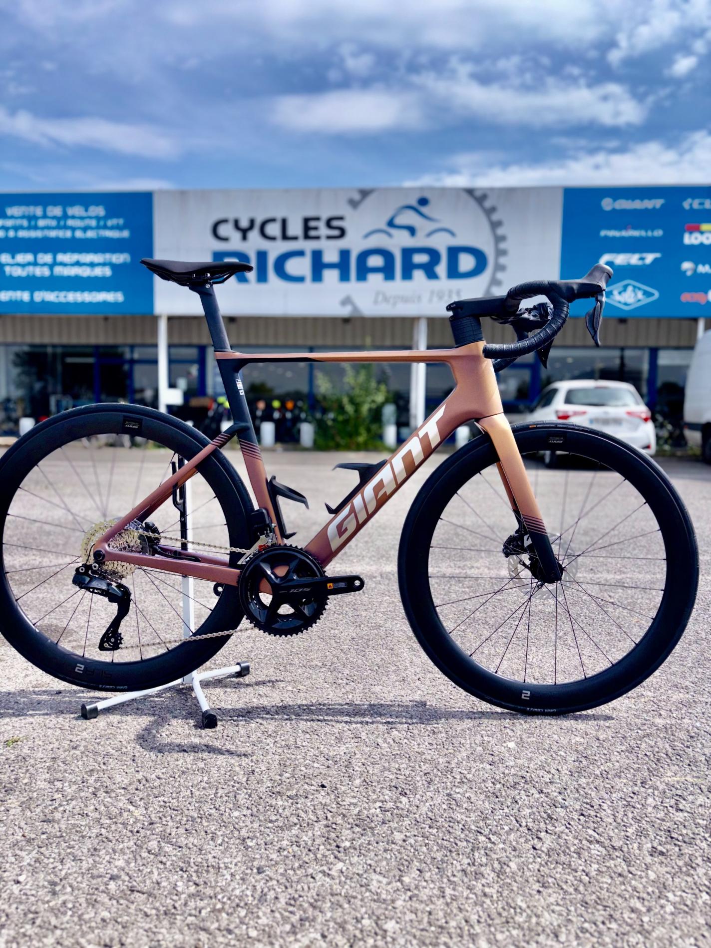 GIANT PROPEL ADVANCED 1 (2027)